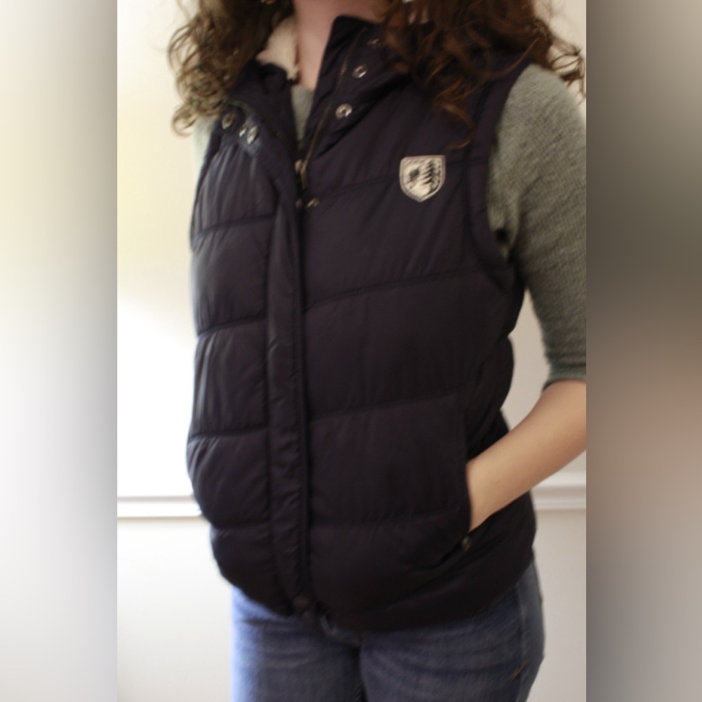 American Eagle Outfitters Dark Blue Navy Sleeve Less Hooded Puffer Vest M